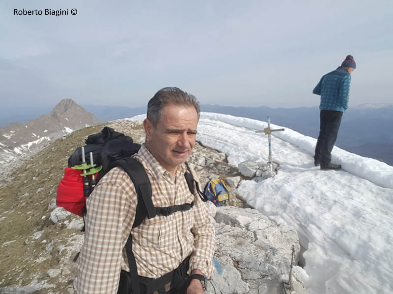 MONTE TAMBURA: ROBERTO E MASSIMO SULLA VETTA